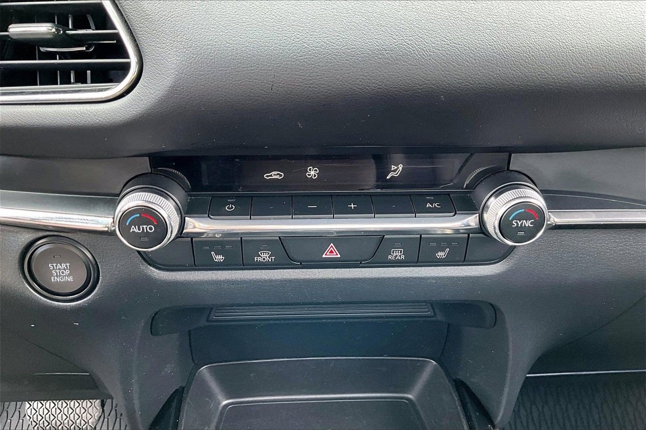 Used 2022 MAZDA CX-30 AWD 2.5 S w/ Premium Package image 19