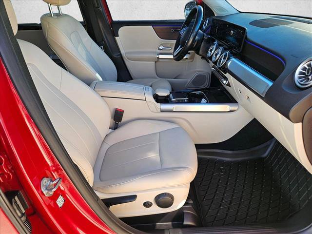 Certified 2022 Mercedes-Benz GLB 250 4MATIC image 21