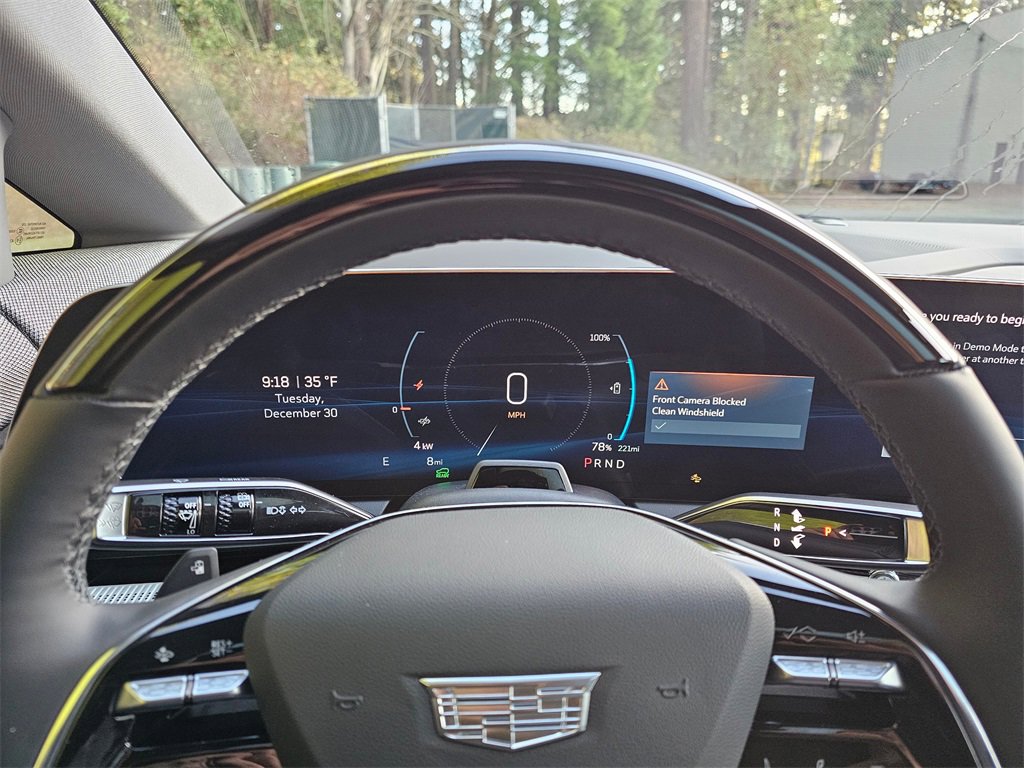 New 2026 Cadillac Optiq Luxury 1 image 25