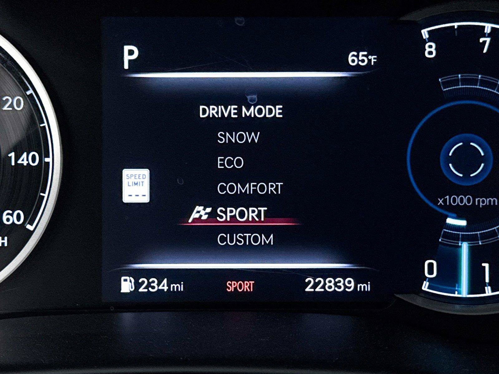 Used 2024 Genesis GV80 3.5T AWD/4WD image 25