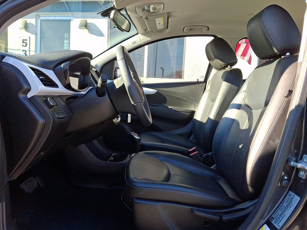 Used 2017 Chevrolet Spark ACTIV image 15