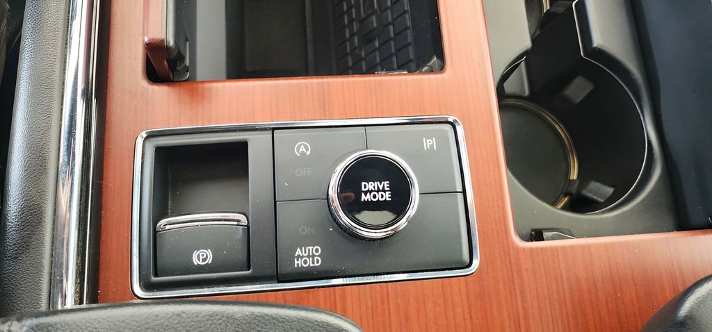 Used 2023 Lincoln Navigator Reserve image 35