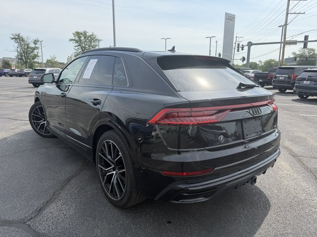 Used 2023 Audi Q8 Prestige w/ Prestige Package AWD/4WD image 3