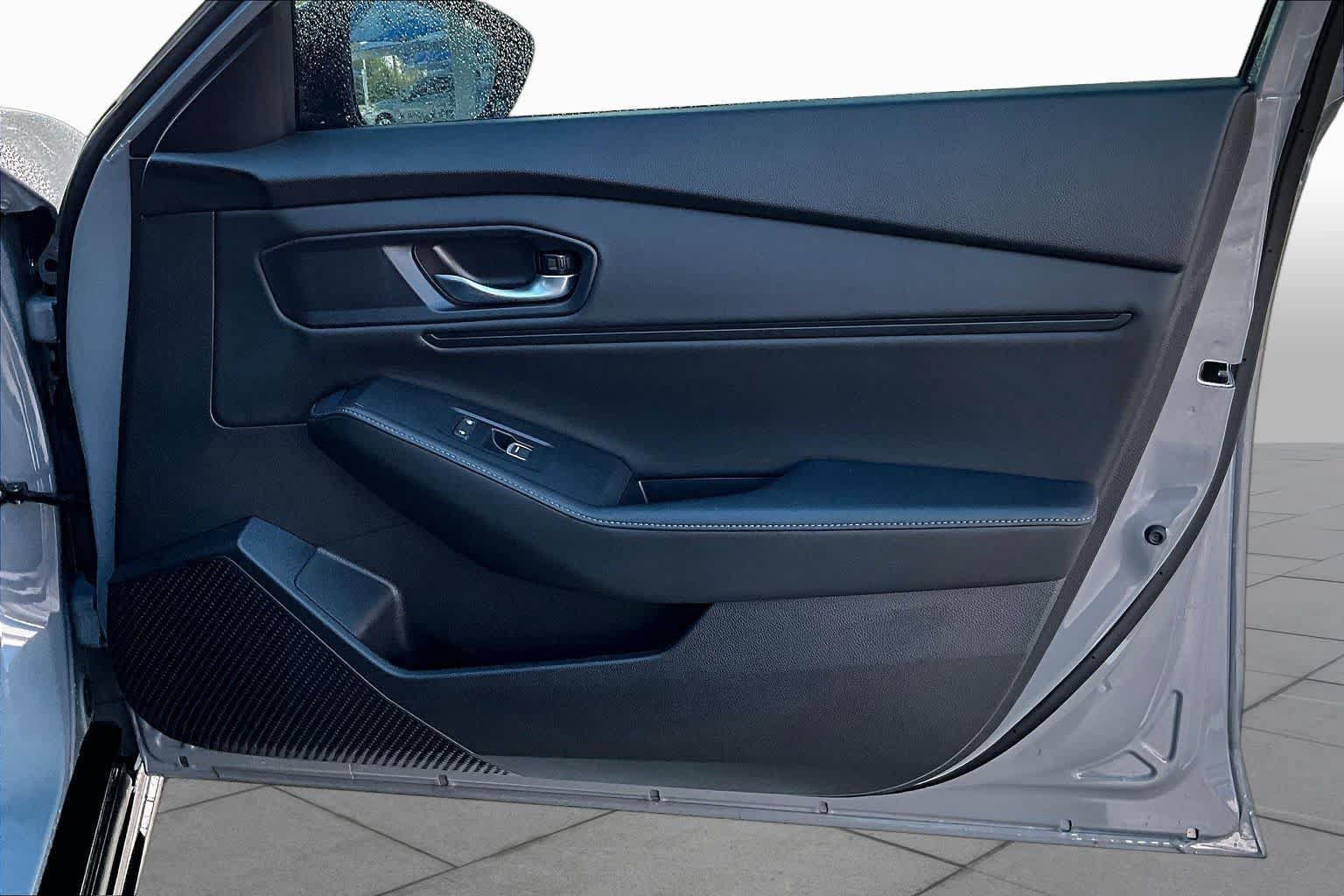 Used 2025 Honda Accord Sport image 20