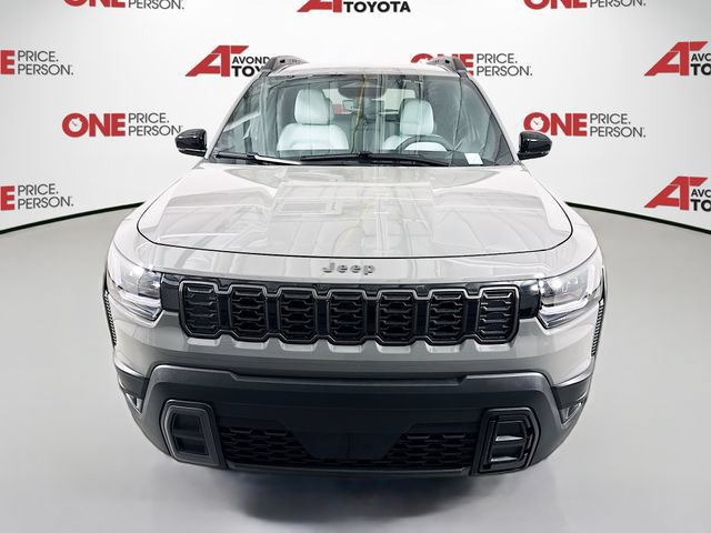 Used 2026 Jeep Cherokee Limited AWD/4WD image 2