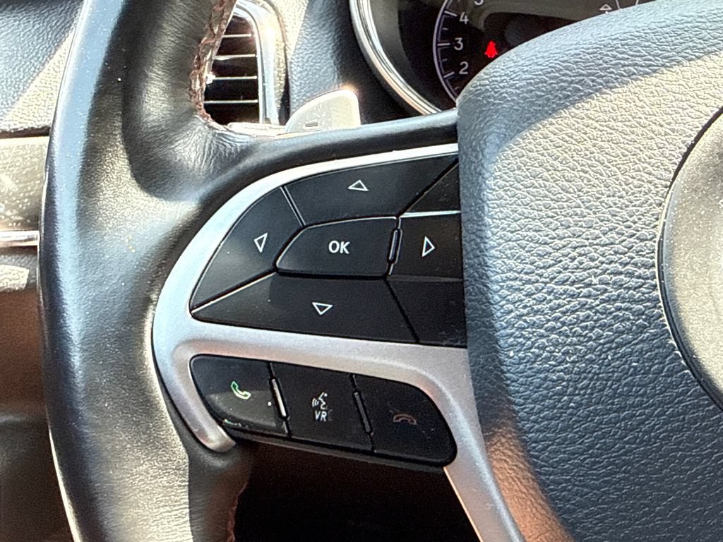 Used 2019 Jeep Grand Cherokee Trailhawk AWD/4WD image 28