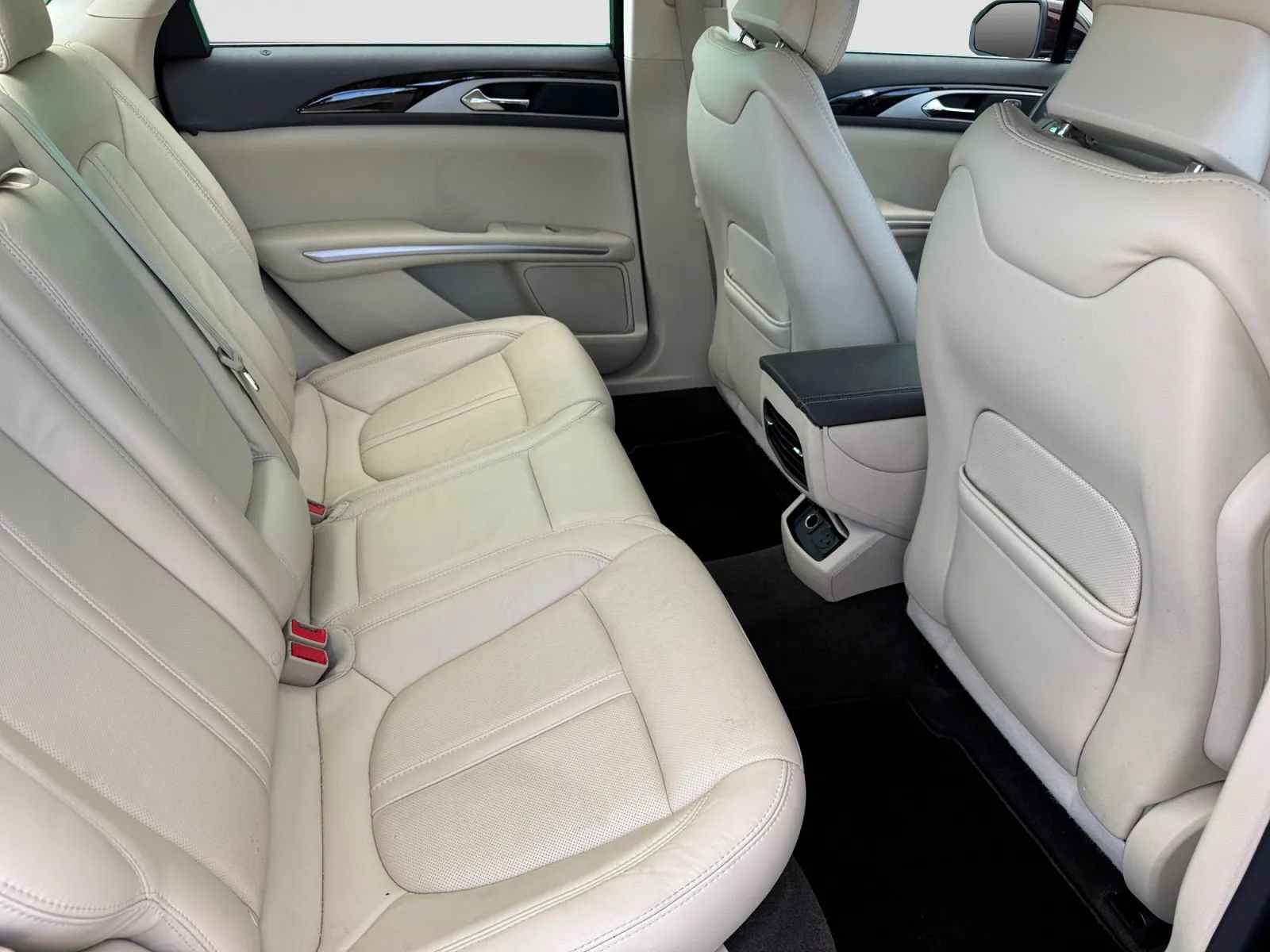 Used 2013 Lincoln MKZ Hybrid FWD image 21