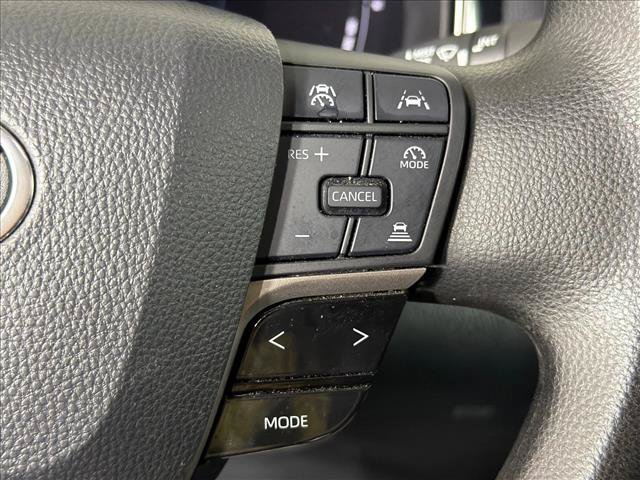 Used 2025 Toyota Camry LE FWD image 25