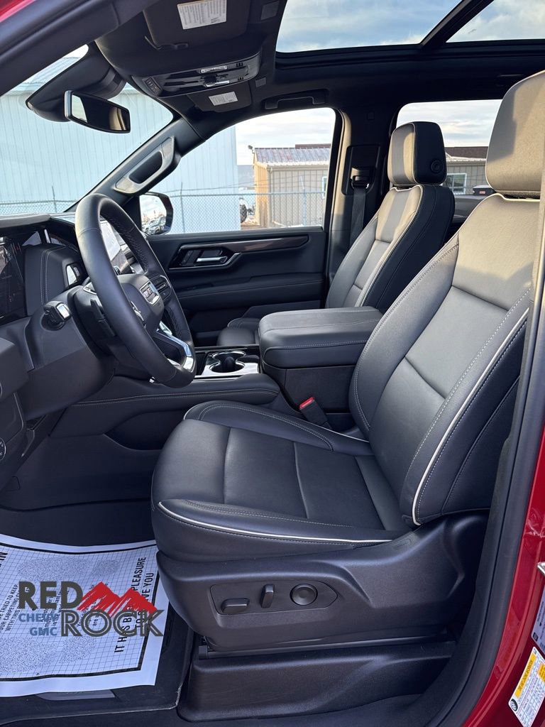 Used 2025 GMC Yukon XL Elevation w/ LPO, Floor Liner Package image 10