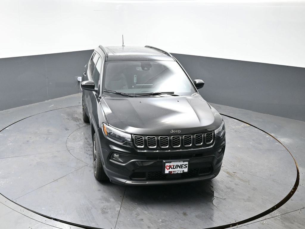 New 2026 Jeep Compass Latitude w/ Sun and Sound Group image 43