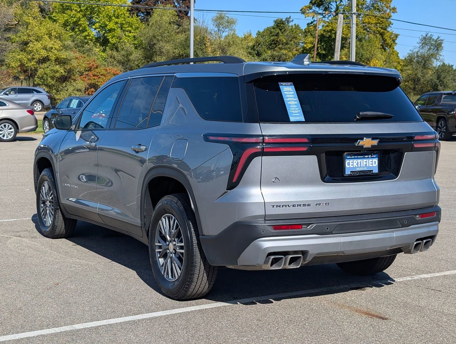Certified 2025 Chevrolet Traverse LT image 6