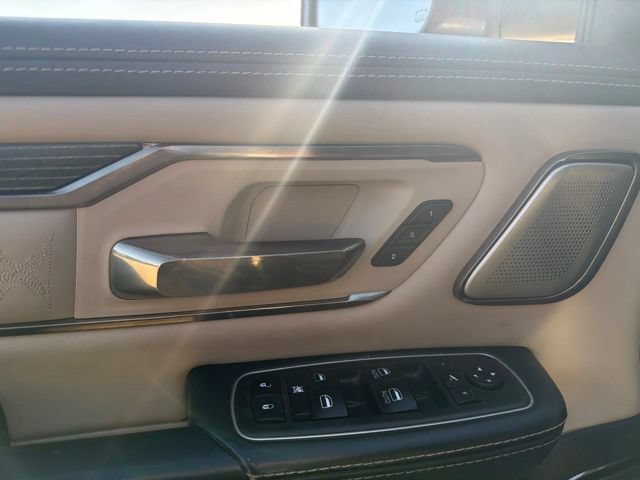 Used 2021 RAM 1500 Limited AWD/4WD image 12