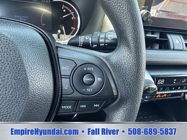 Used 2023 Toyota RAV4 XLE FWD image 29