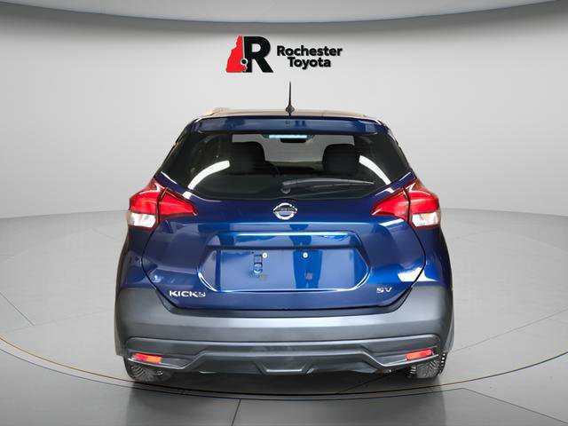 Used 2018 Nissan Kicks SV image 4