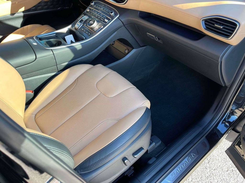 Used 2023 Hyundai Santa Fe Calligraphy image 11