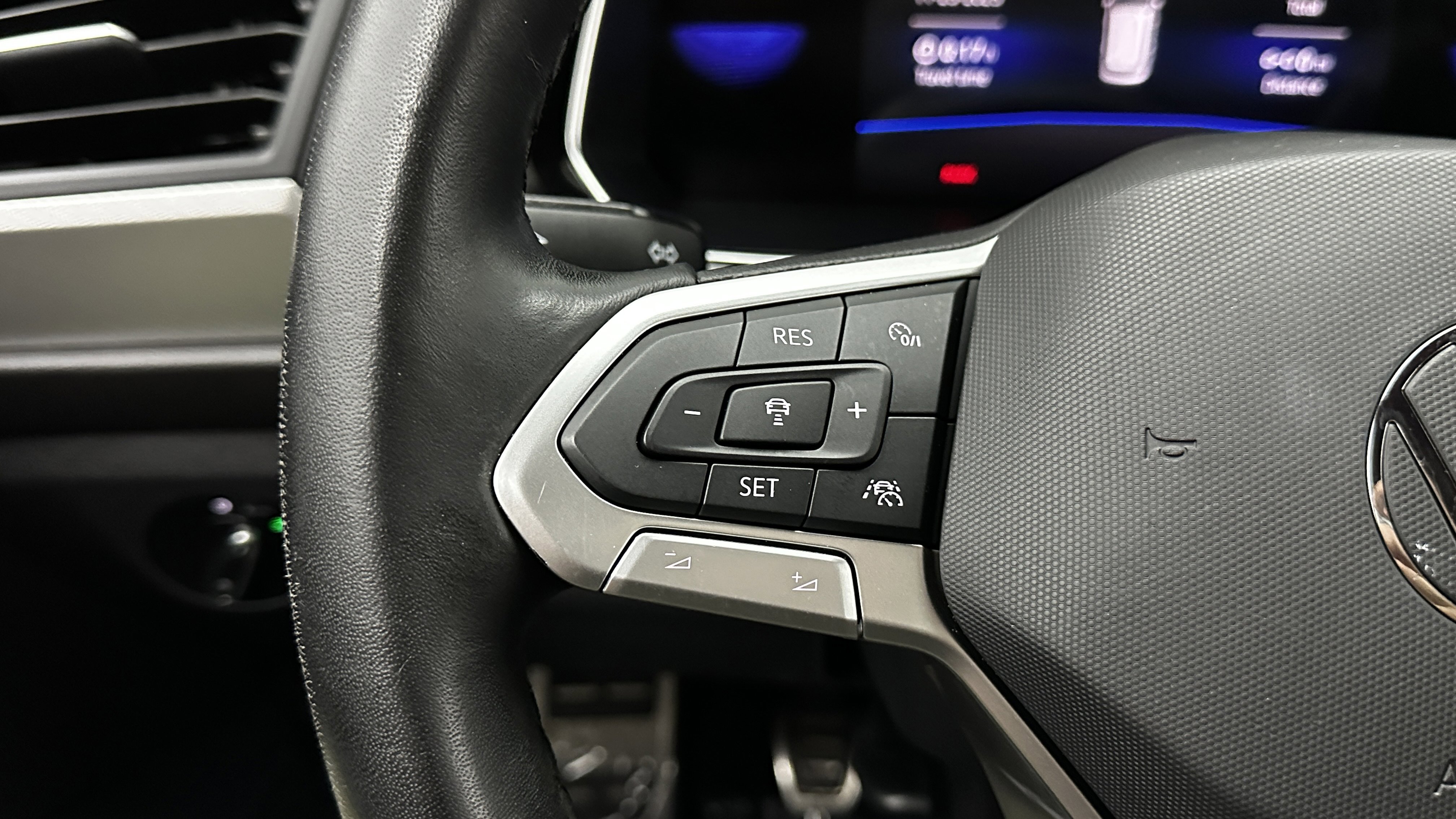 Used 2023 Volkswagen Jetta Sport image 18