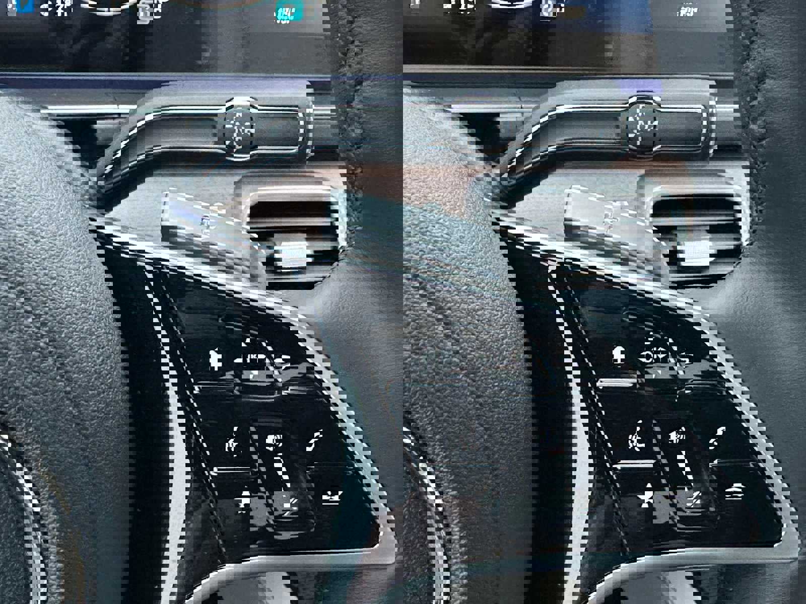 New 2026 Mercedes-Benz GLE 450 4MATIC Coupe image 36