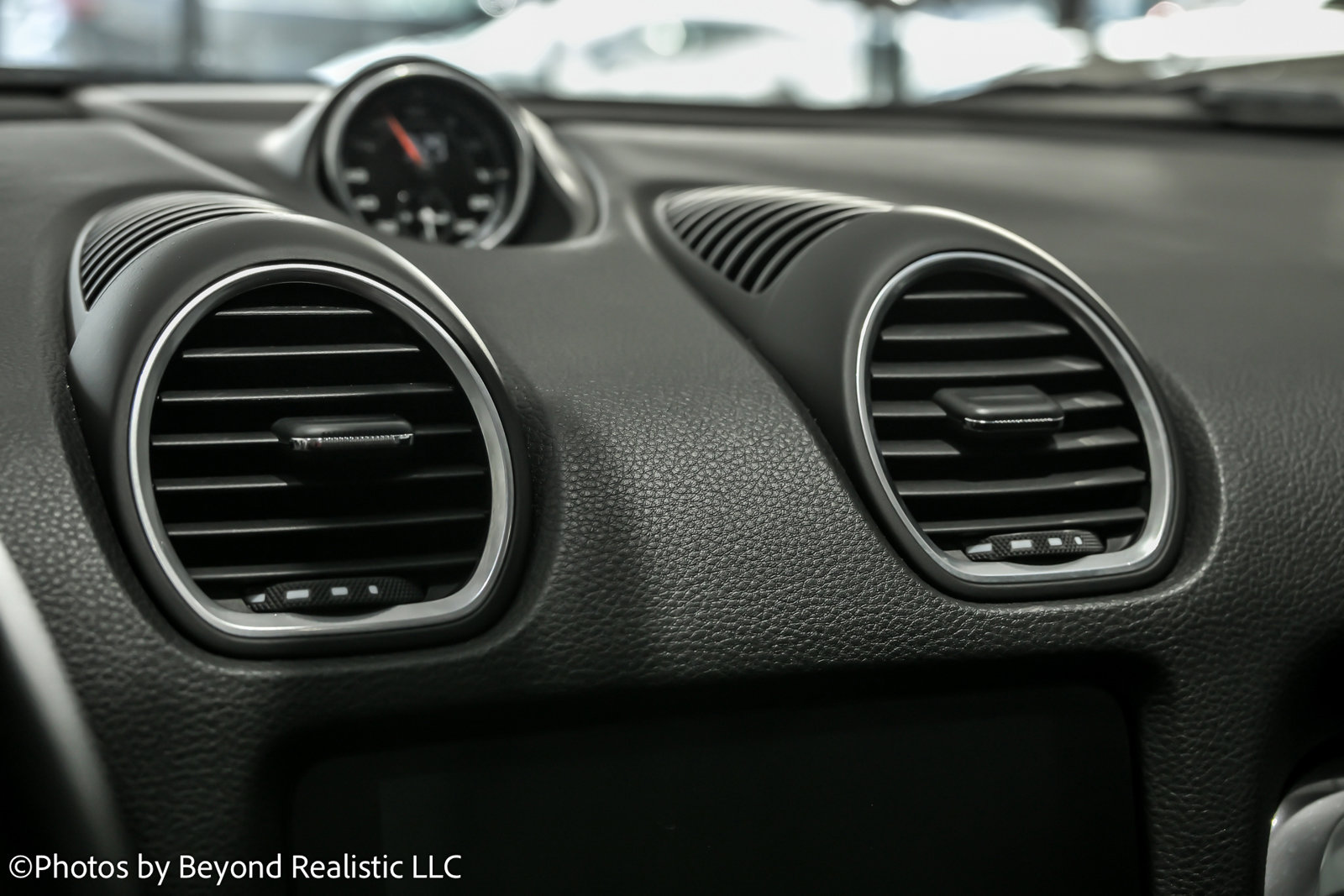 Used 2023 Porsche 718 Cayman T w/ Sport Chrono Package image 30