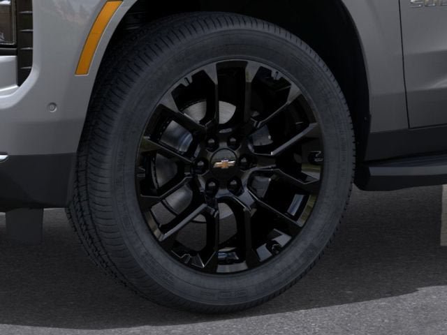 New 2026 Chevrolet Suburban Premier w/ Sun And Tow Package AWD/4WD image 9