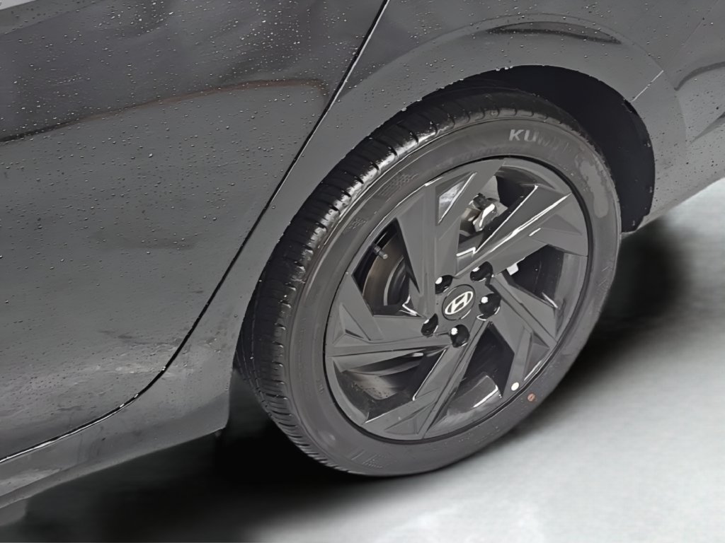 New 2026 Hyundai Elantra SEL Sport FWD image 39
