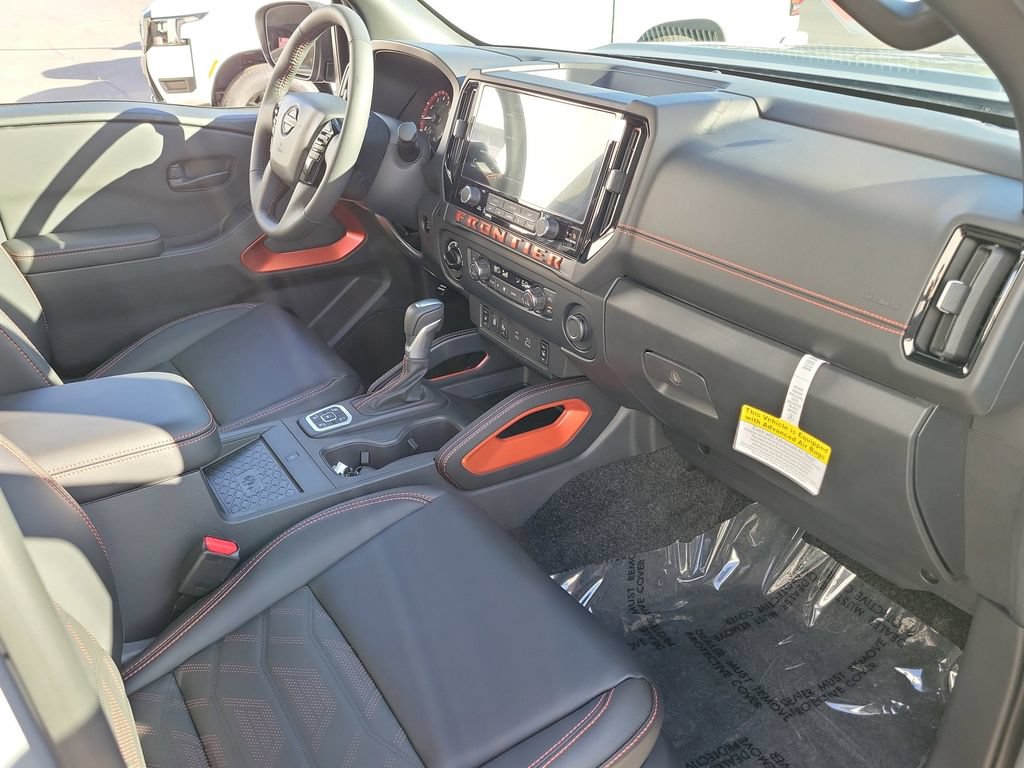 New 2026 Nissan Frontier PRO-4X w/ Pro Premium Package AWD/4WD image 13