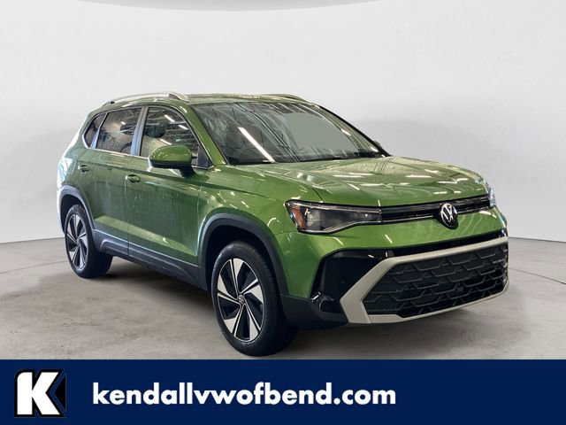 New 2026 Volkswagen Taos SE image 1