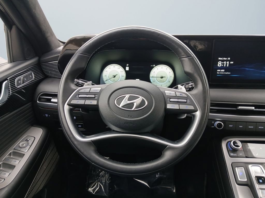 Used 2024 Hyundai Palisade Calligraphy image 12