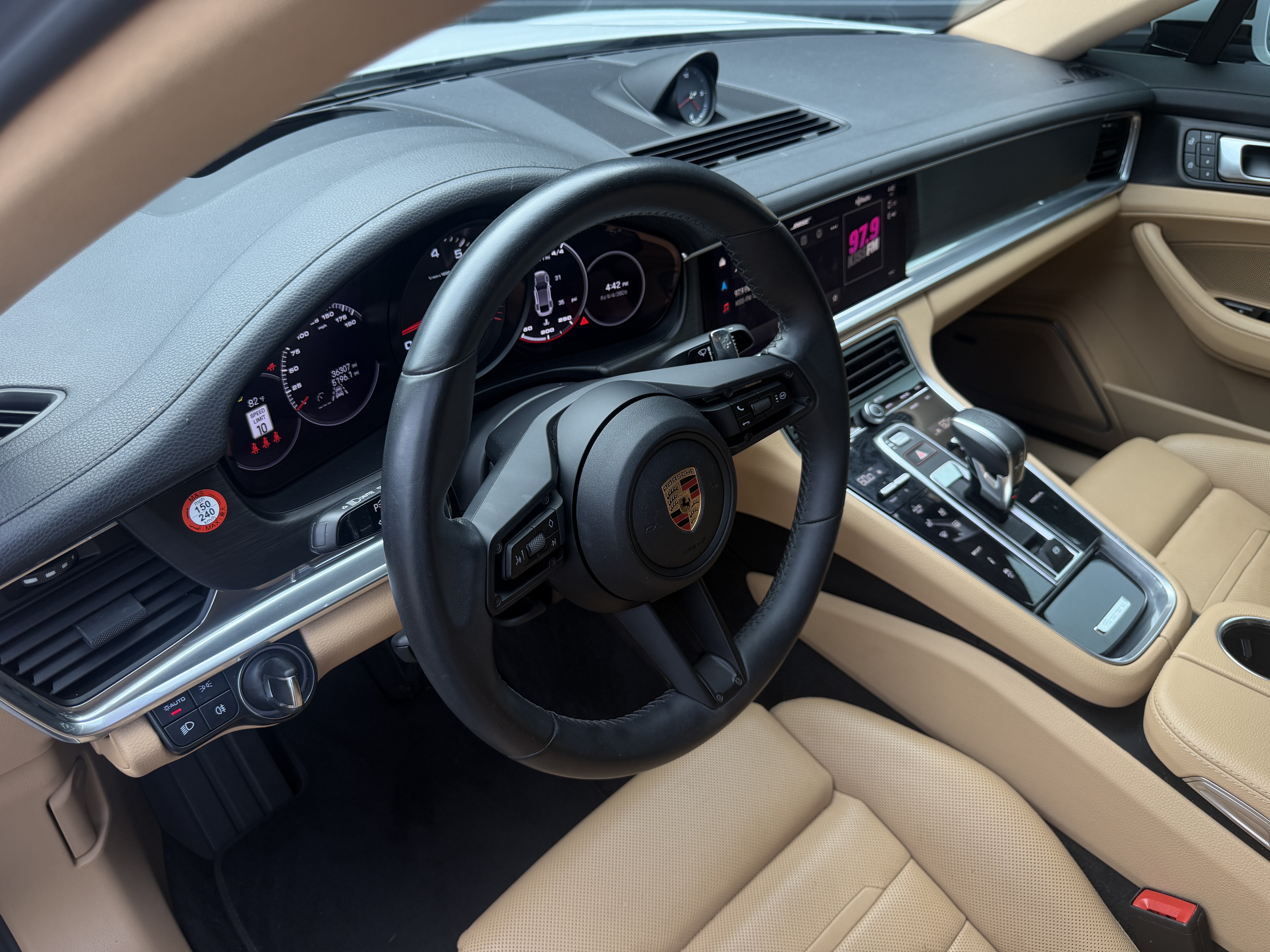 Certified 2023 Porsche Panamera Platinum Edition RWD image 4