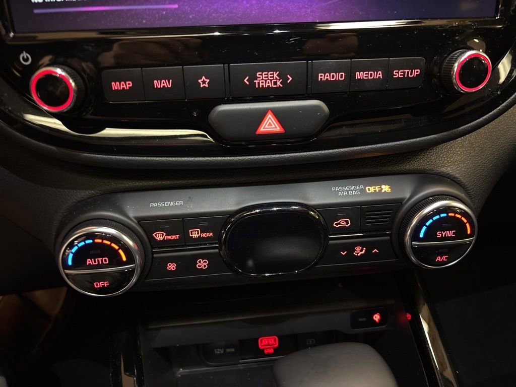 Used 2022 Kia Soul EX image 13