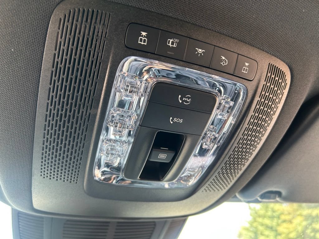 Used 2025 Mercedes-Benz GLS 450 4MATIC image 76