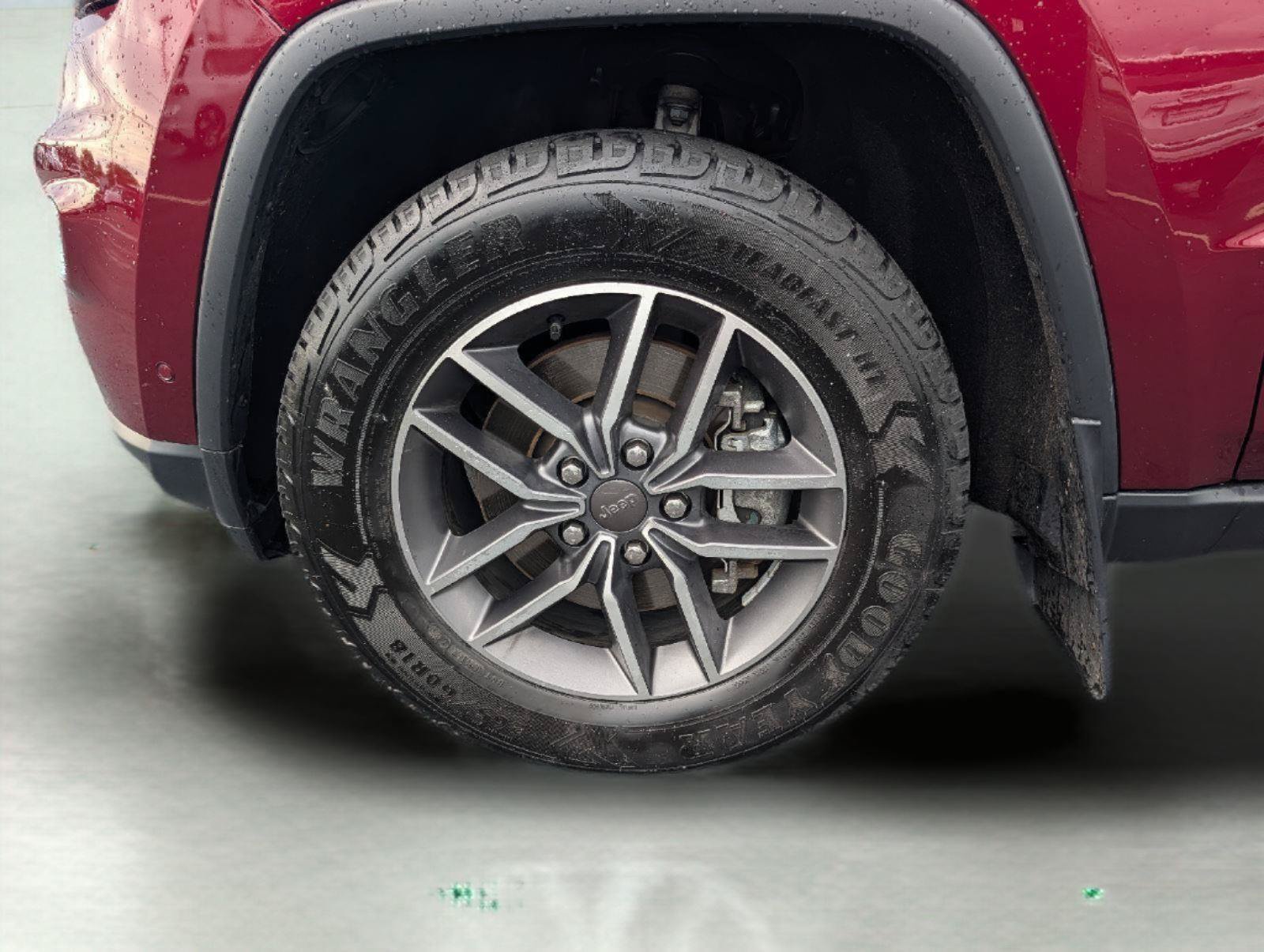 Used 2021 Jeep Grand Cherokee Limited w/ Luxury Group II AWD/4WD image 27