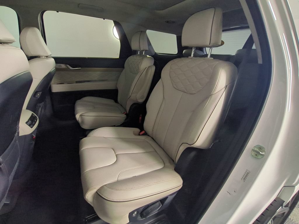 Used 2022 Hyundai Palisade Calligraphy FWD image 17