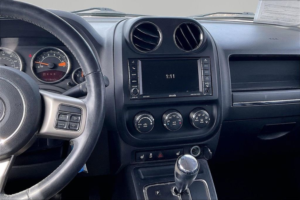 Used 2014 Jeep Patriot Limited w/ Sun/Sound Group image 11