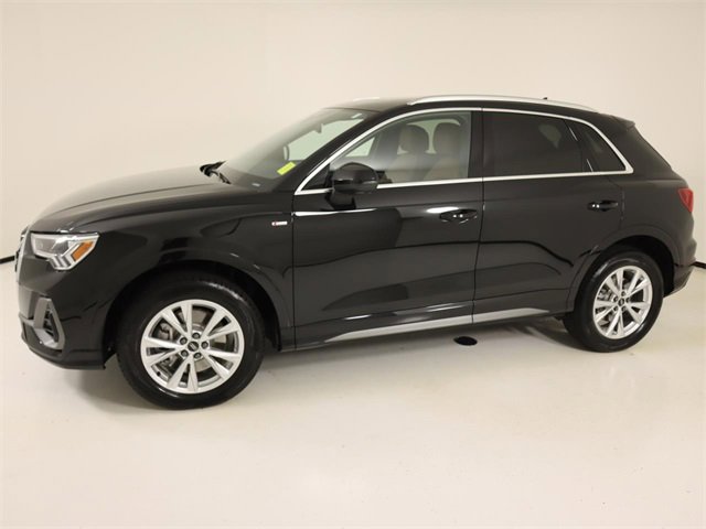 Certified 2025 Audi Q3 2.0T Premium image 2