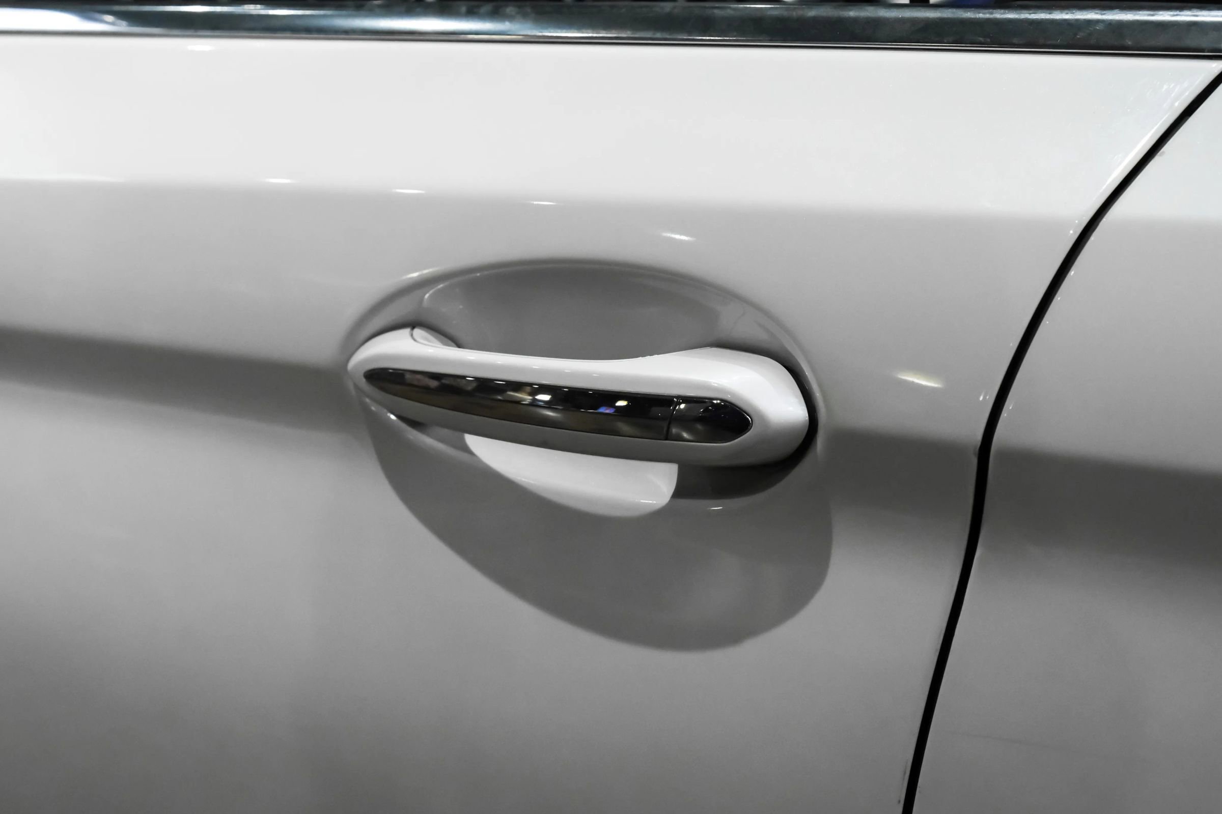 Used 2018 BMW 540i xDrive w/ Premium Package image 39