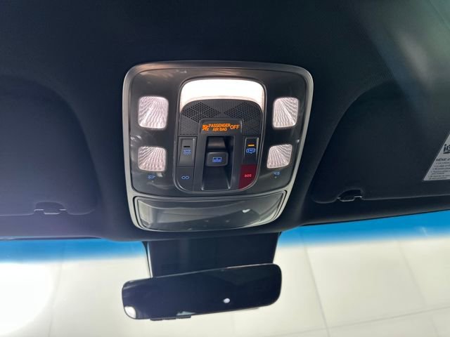 Used 2023 Genesis GV60 Advanced image 24