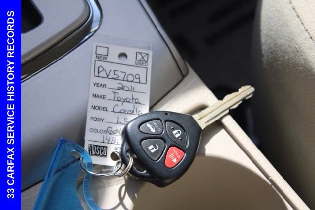 Used 2011 Toyota Corolla LE image 25