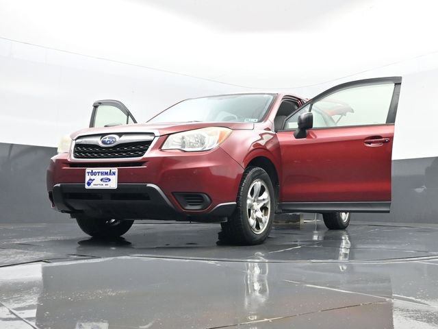 Used 2015 Subaru Forester 2.5i AWD/4WD image 32