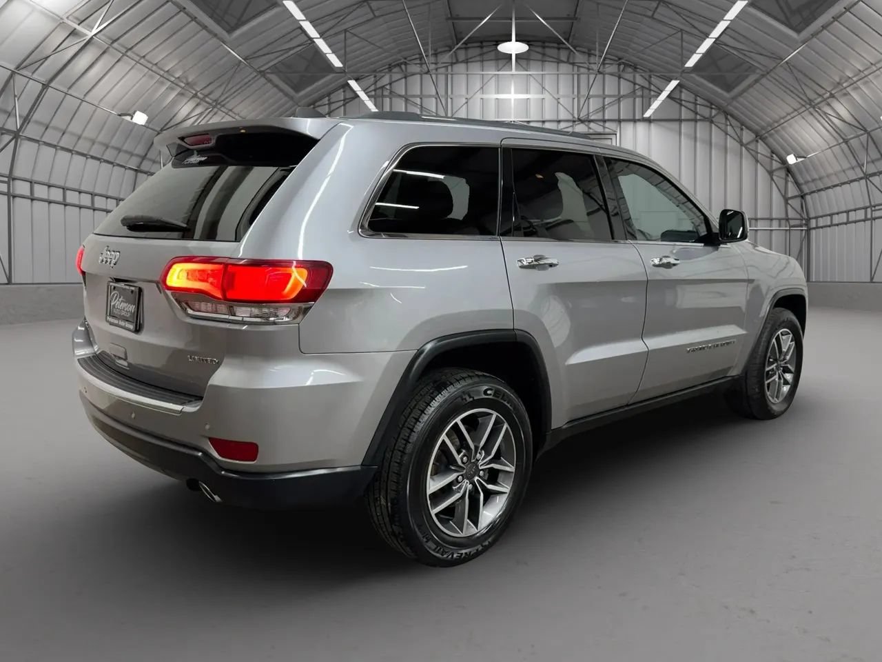 Used 2020 Jeep Grand Cherokee Limited w/ Luxury Group II AWD/4WD image 6
