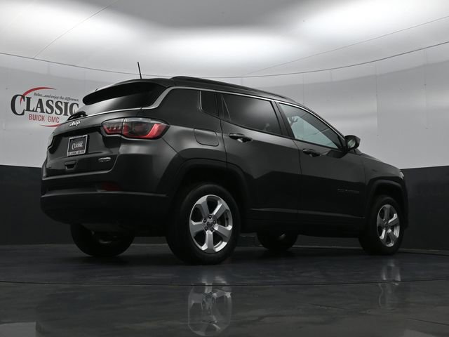 Used 2020 Jeep Compass Latitude w/ Cold Weather Group image 30