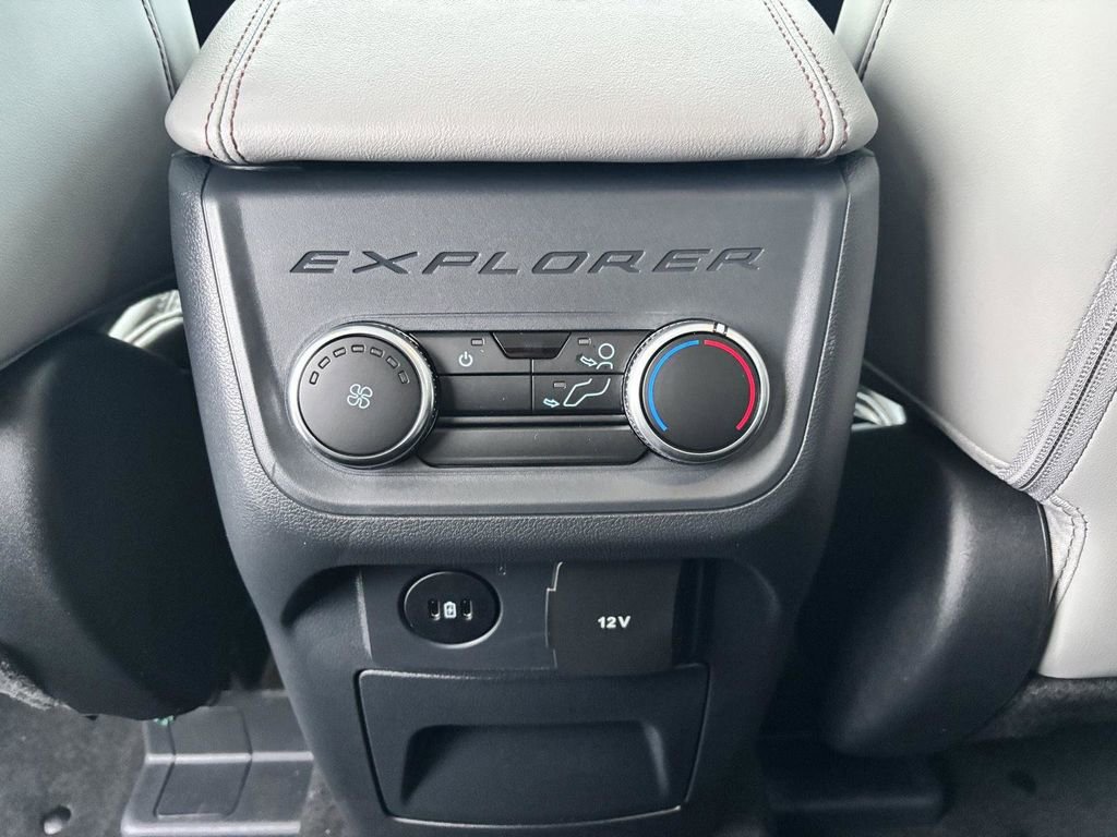 New 2026 Ford Explorer Active w/ Active Comfort Package image 21