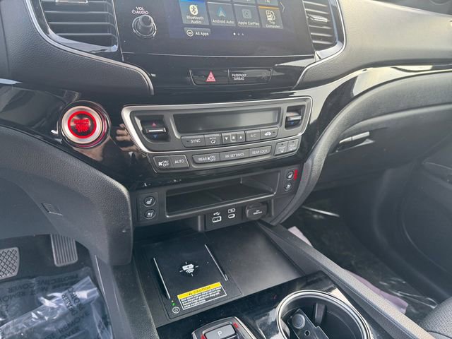 Used 2024 Honda Passport Black Edition image 15