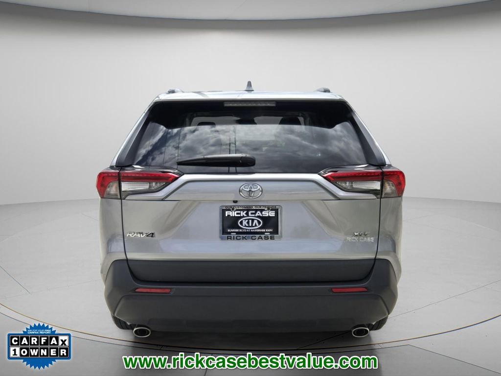 Used 2023 Toyota RAV4 XLE w/ Convenience Package image 6