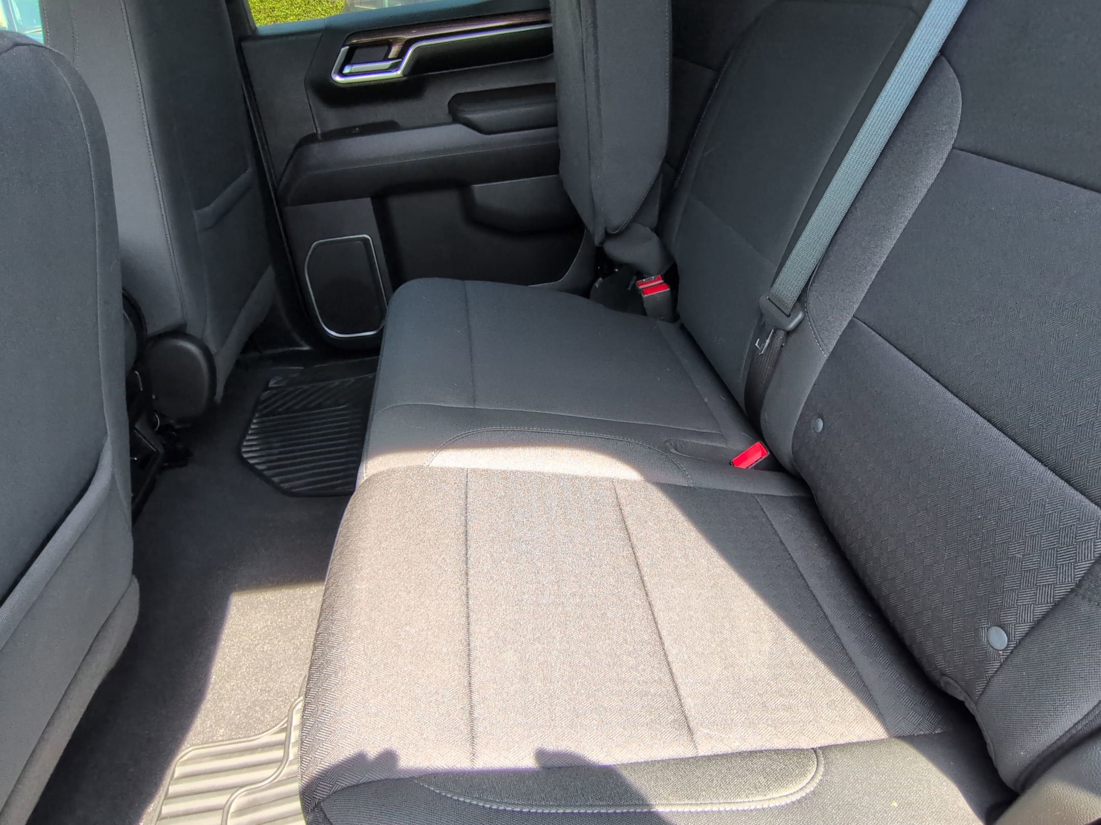 Used 2022 Chevrolet Silverado 1500 LT image 32