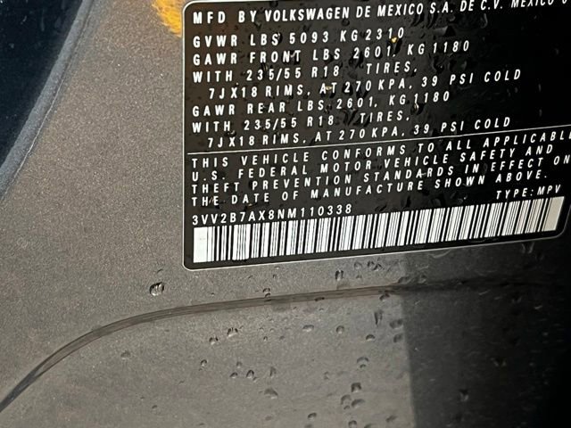 Used 2022 Volkswagen Tiguan SE image 34