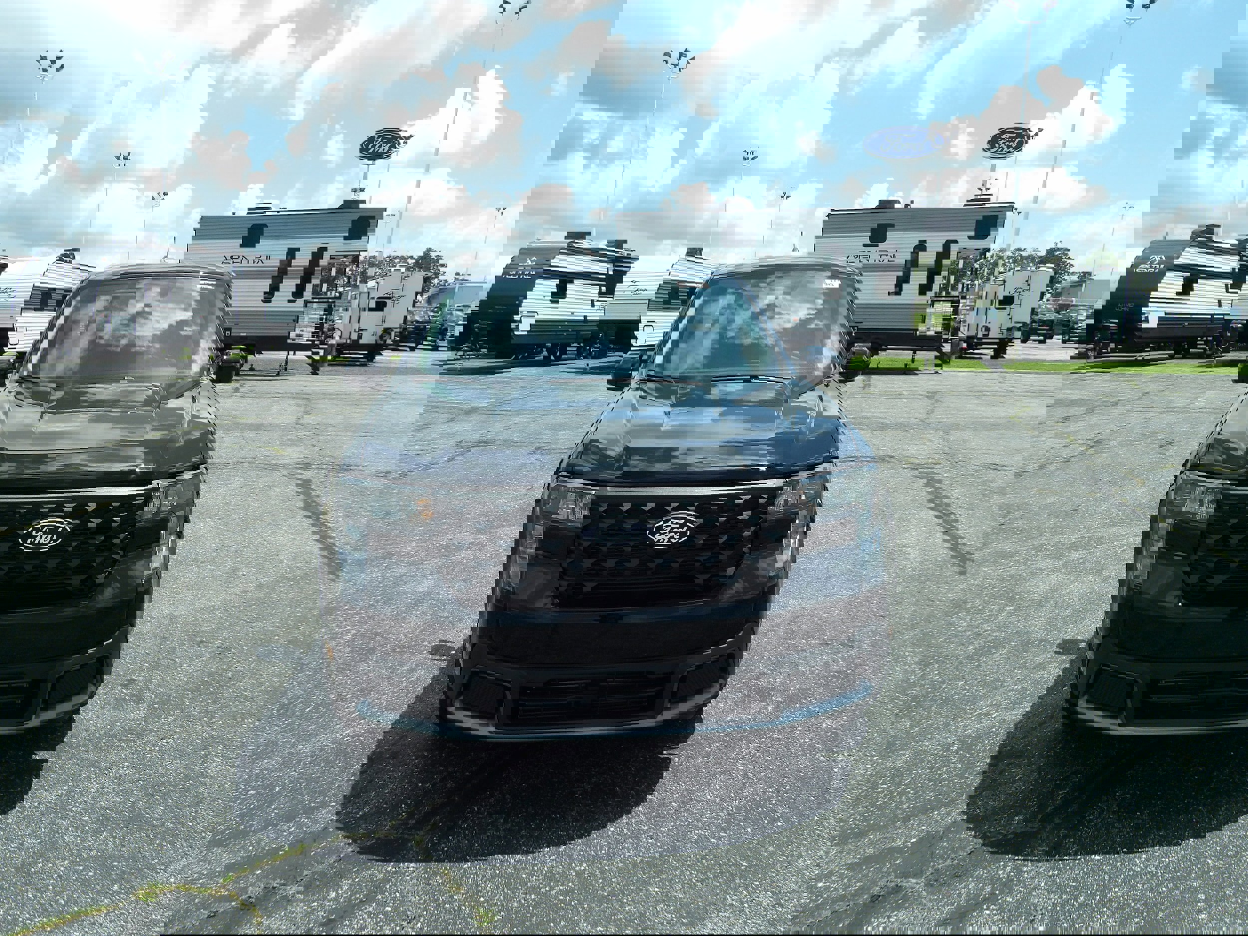 New 2025 Ford Maverick XLT w/ XLT Luxury Package image 3