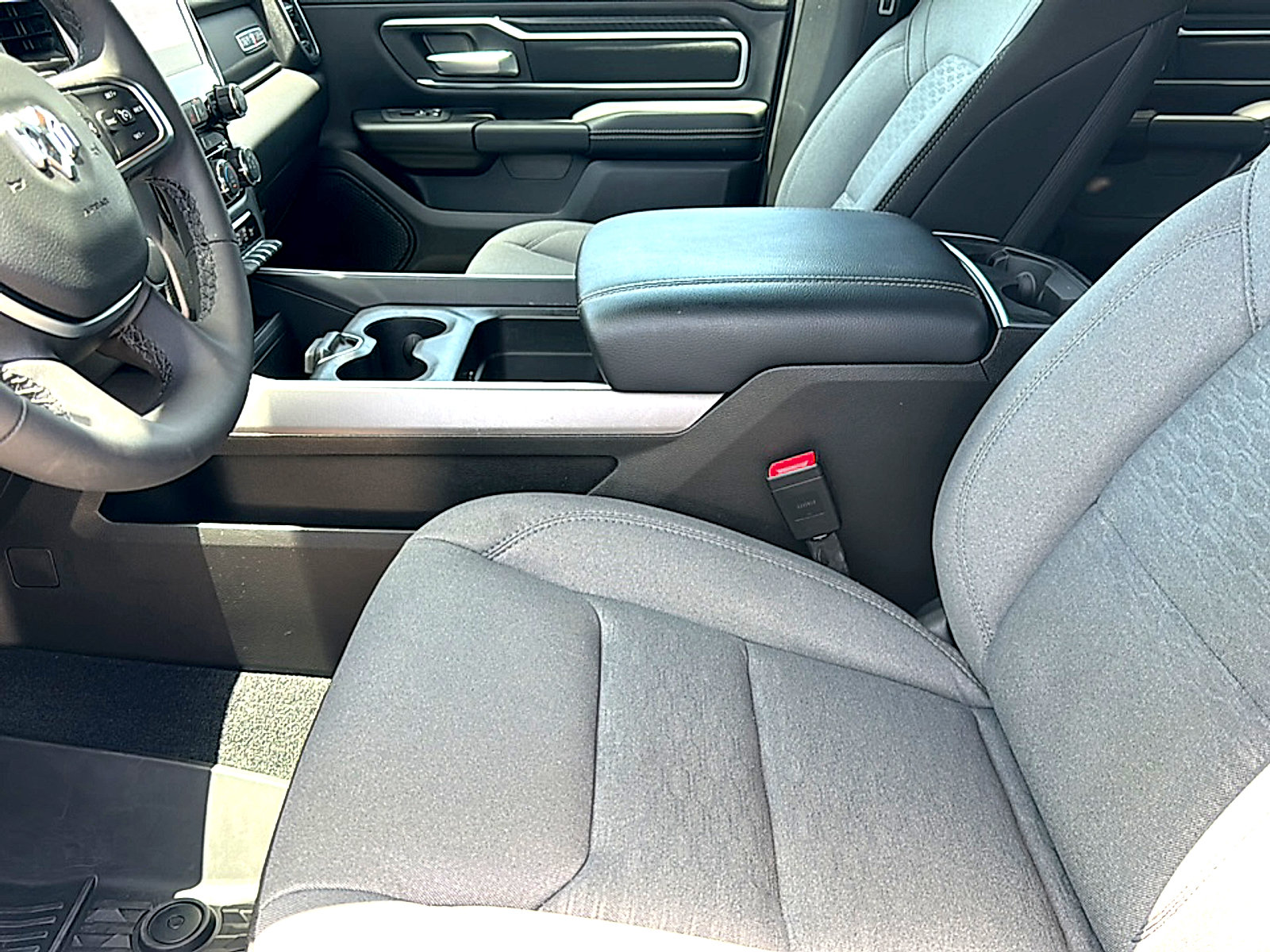 Used 2025 RAM 1500 Lone Star RWD image 13