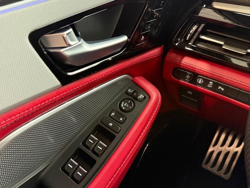 Used 2025 Acura MDX A-Spec image 21