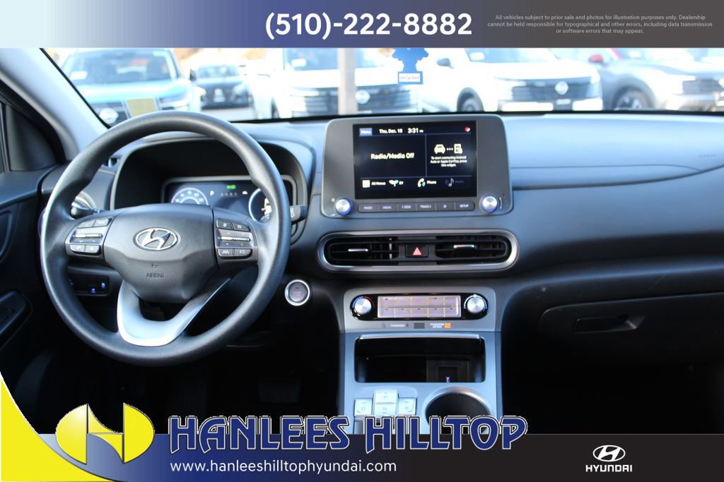 Used 2023 Hyundai Kona SE w/ Cargo Package image 18