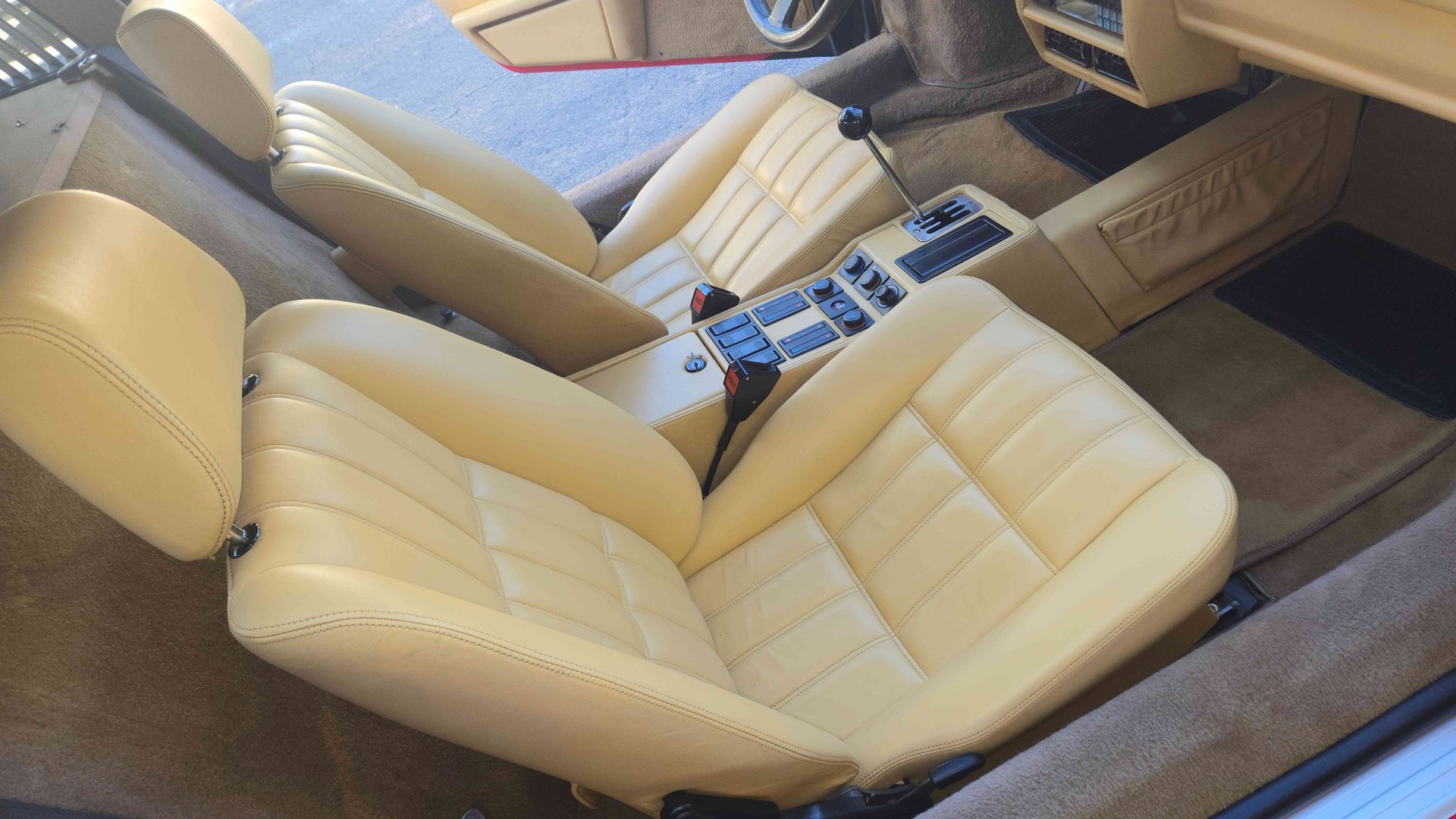 Used 1986 Ferrari 328 GTS image 19